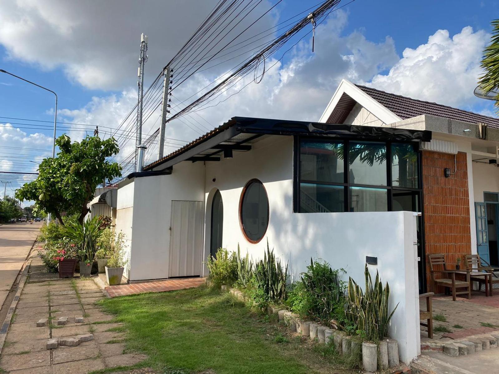 B2 Hotel Szavannakhet Kültér fotó